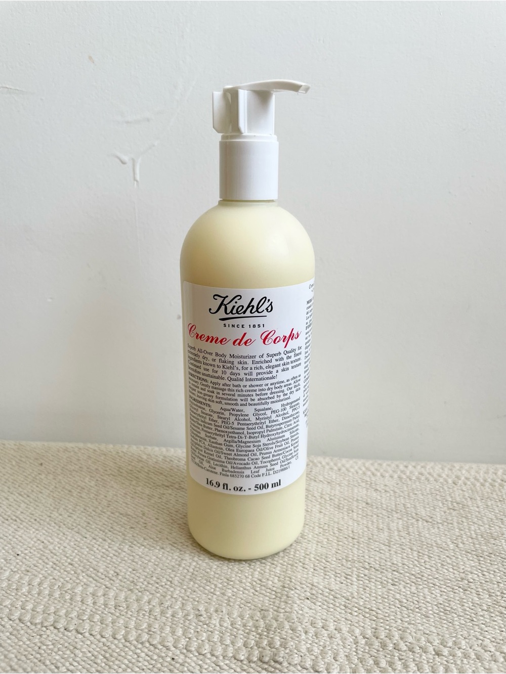 Kiehl's Creme de Corps Body Lotion with Cocoa Butter 16.9 fl.oz./ 500 ml. New